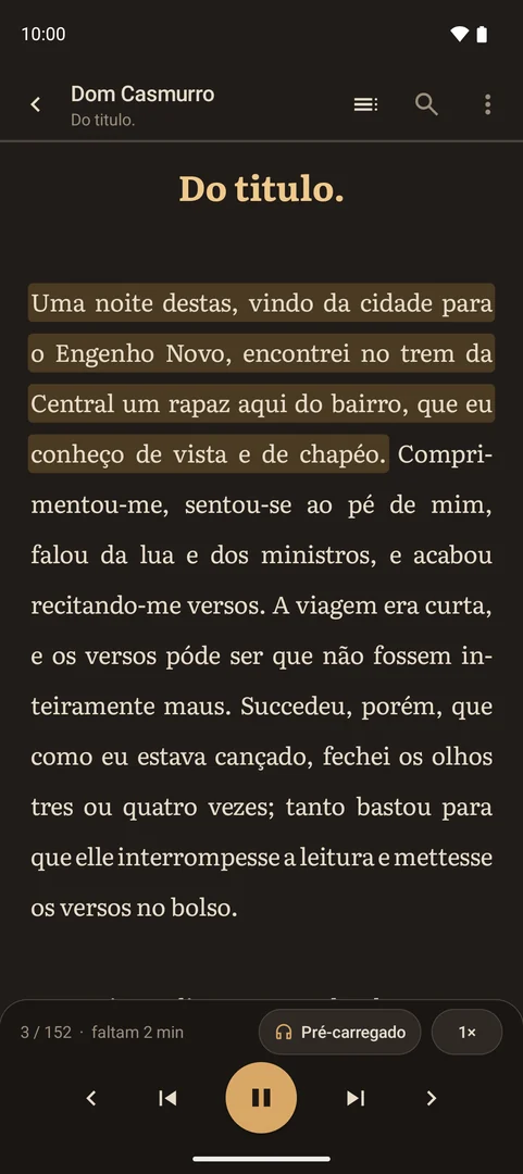 A tela de leitura: uma página de Dom Casmurro com a frase que está sendo lida em voz alta destacada, e a barra do player embaixo.